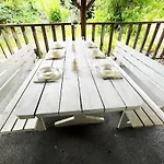 Guest house 79, Maison Parc Residentiel Avec Piscine Chauffee